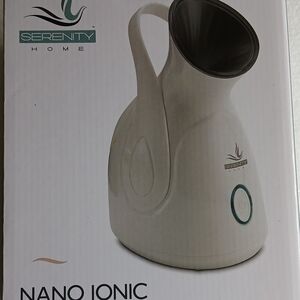 Serenity Nano Ionic Facial Steamer - White and Black